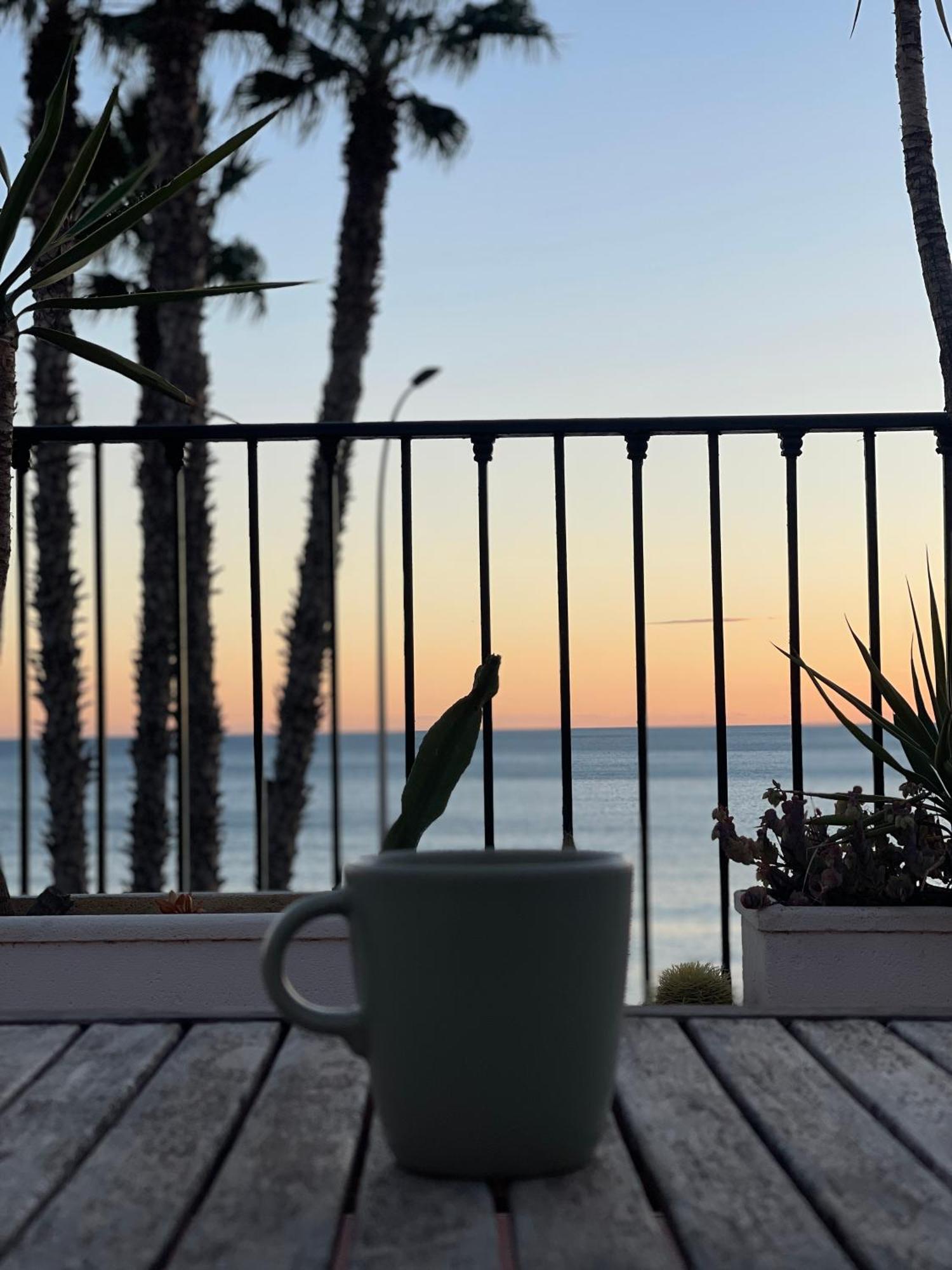 Sunset Ocean View In Malaga Beach المظهر الخارجي الصورة